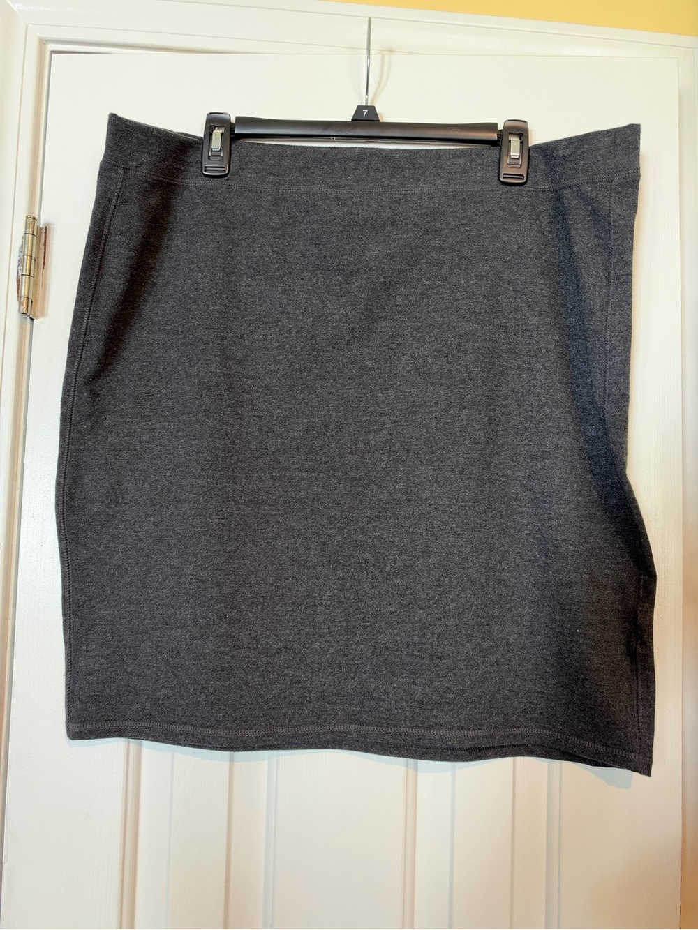 Old Navy Dark Gray Knit Pencil Skirt